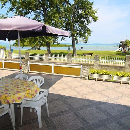 Margareta Apartmanhaz Balatonboglár Exterior foto