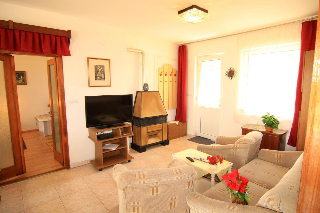 Margareta Apartmanhaz Balatonboglár Exterior foto